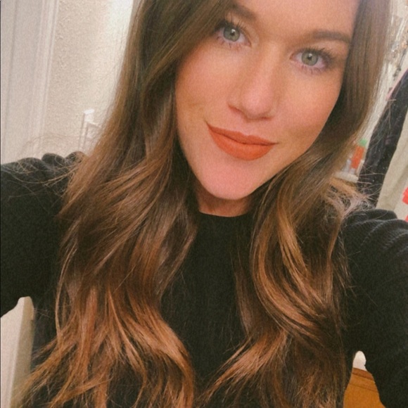 Meet your Posher, Lizzy - Picture 1 of 1